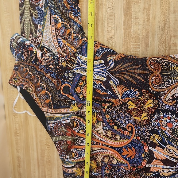 LULUS Paisley One-Shoulder Bodysuit, size L - Picture 9 of 9